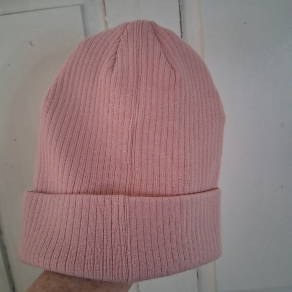 Adidas Soft Pink Ribbed Knit Logo Beanie - Picture 2 of 8